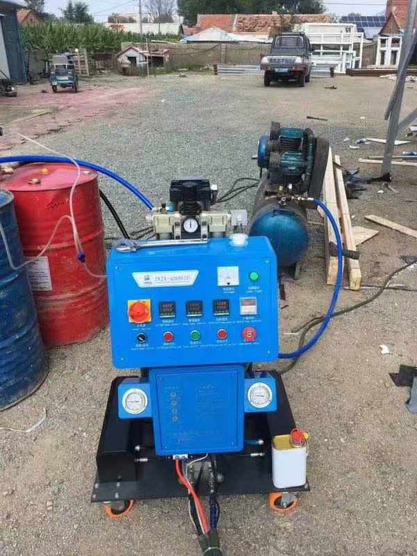 湖南聚氨酯噴涂機(圖1) 聚氨酯噴涂機移動房保溫噴涂