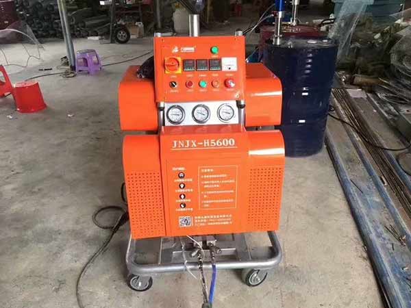 雙組分聚脲噴涂機(圖1) H5600雙組分聚脲噴涂機