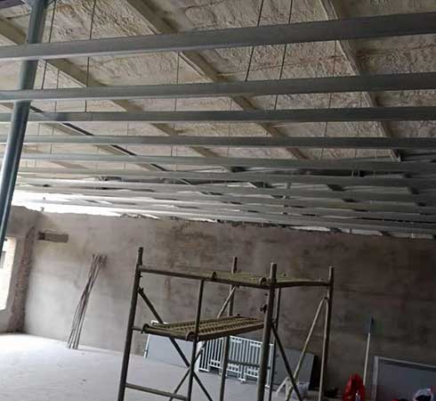 養殖場頂棚聚氨酯發泡(圖2) 養殖場頂棚聚氨酯發泡