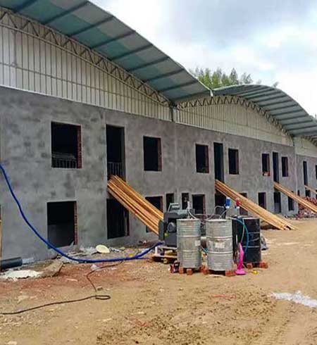 養殖場頂棚保溫聚氨酯噴涂案例